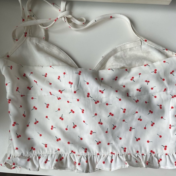 Tiger mist cherry 🍒  halter top - Picture 3 of 3